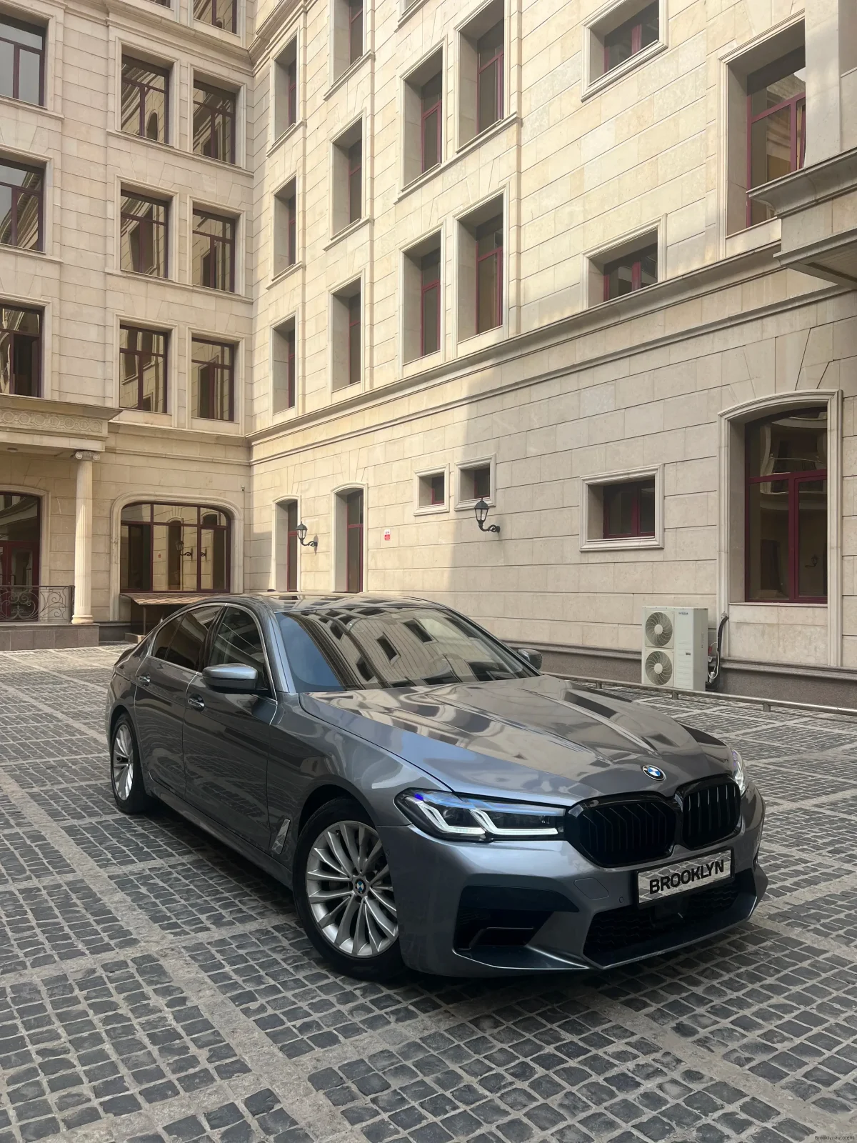 BMW 530I — Photo 3