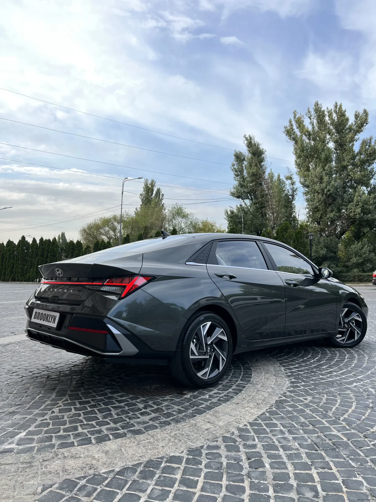 Hyundai Elantra — Фото 3