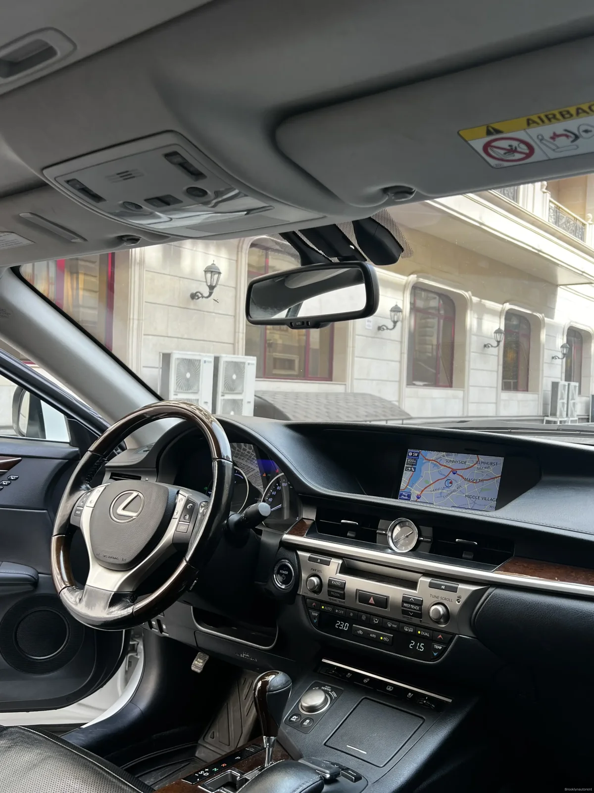 Lexus Es 300H — Foto 6