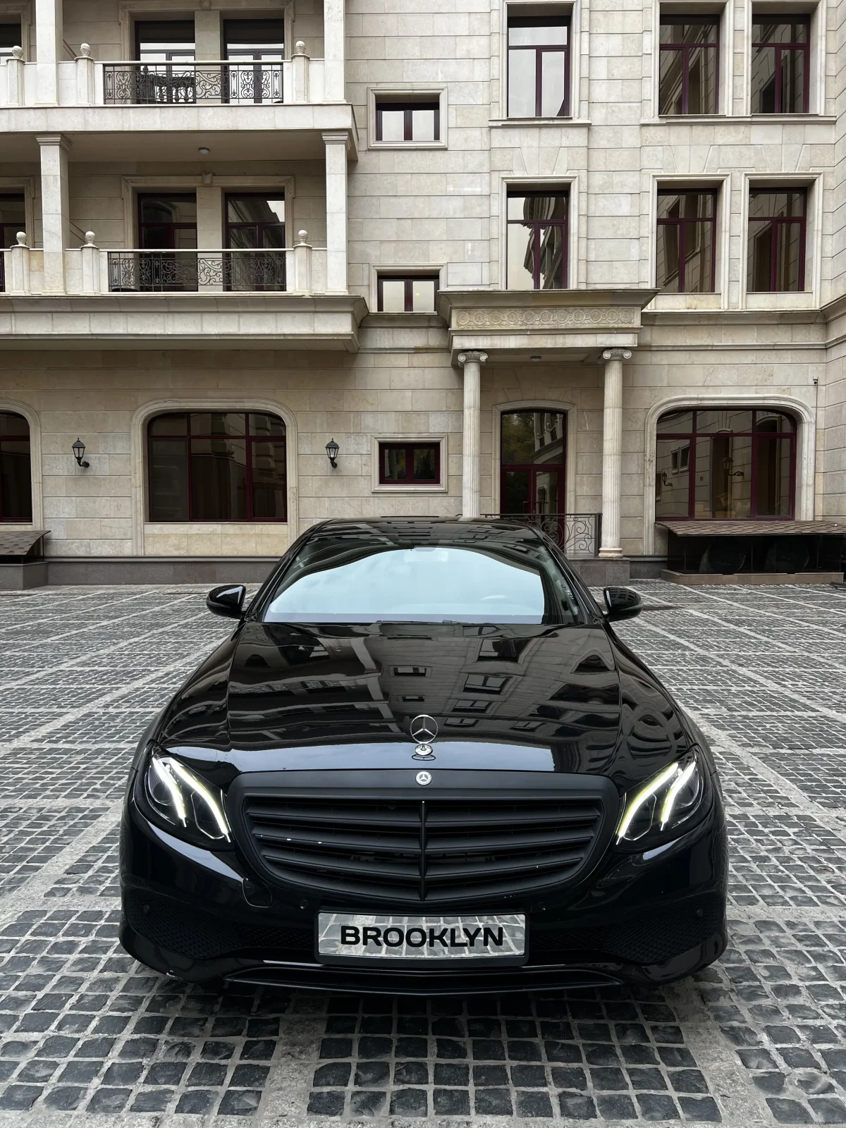 Mercedes Benz E200 W213 — صورة 2