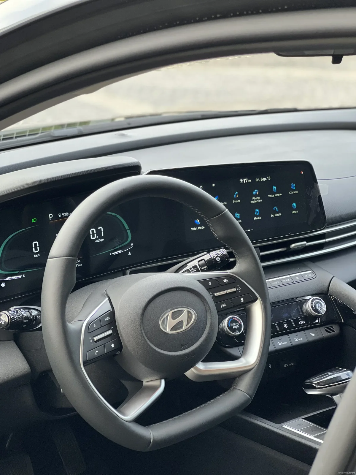 Hyundai Elantra — Фото 6