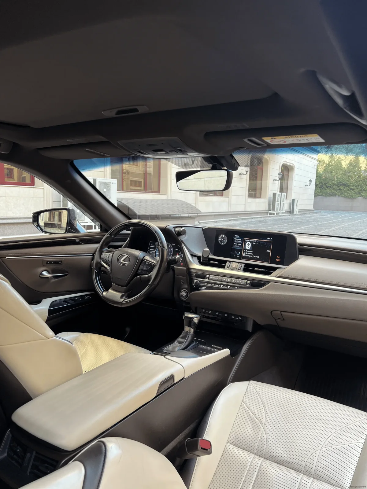 Lexus ES 250 — Photo 7