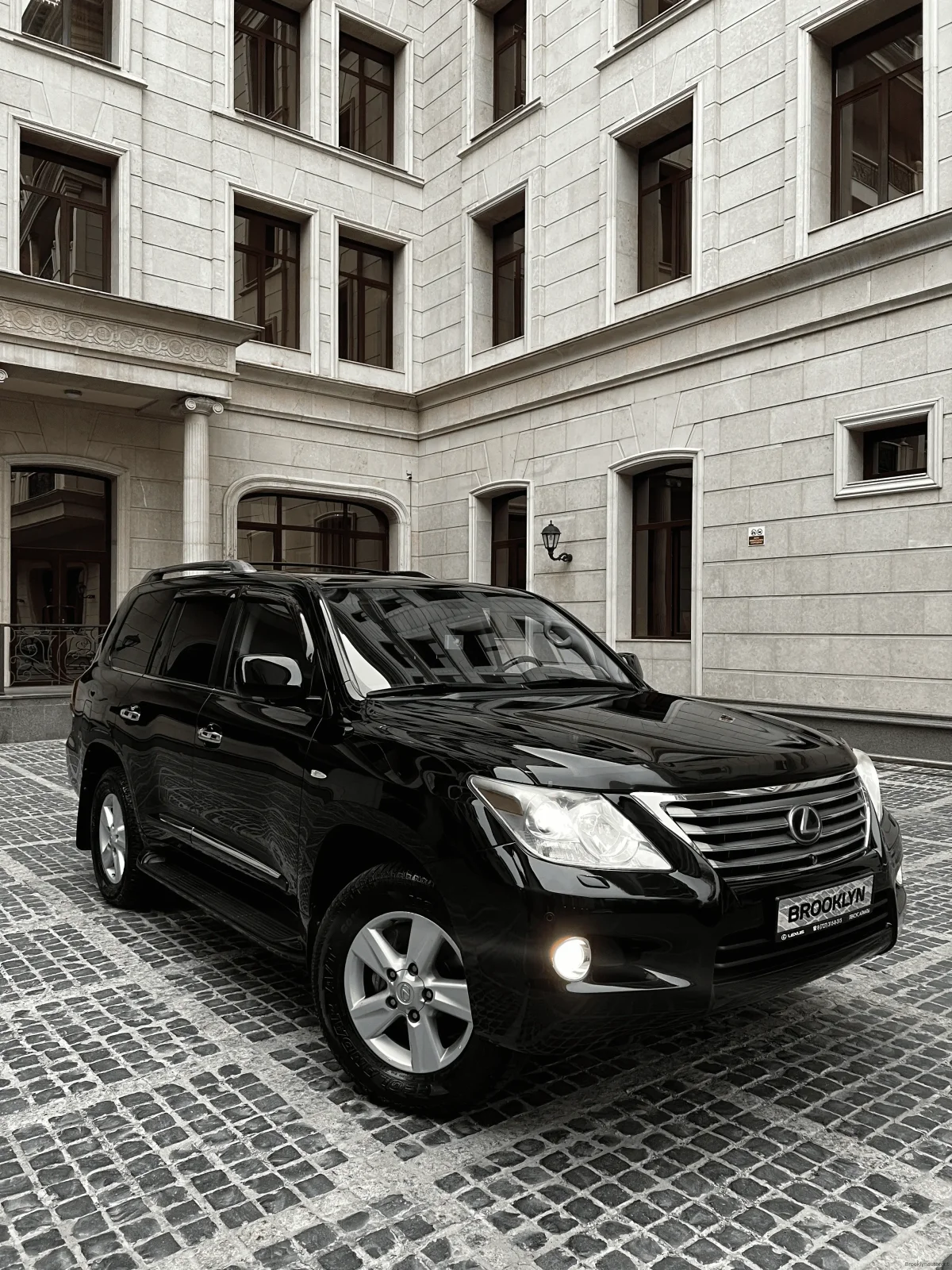 Lexus LX 570 — Foto 3