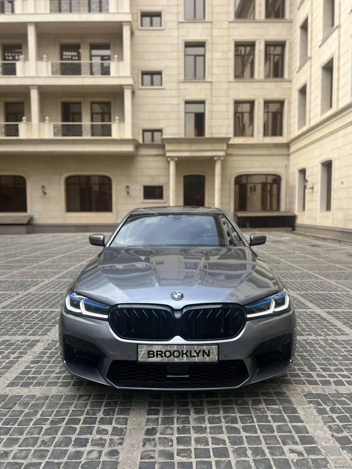 BMW 530I — Photo 2
